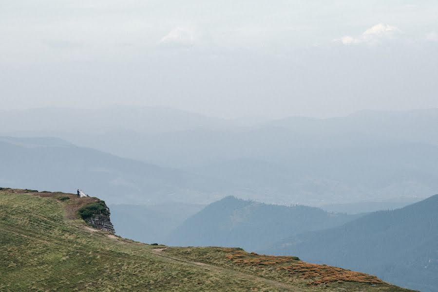 Photographe de mariage Nazariy Karkhut (karkhut). Photo du 28 décembre 2017