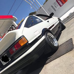 カローラレビン AE86