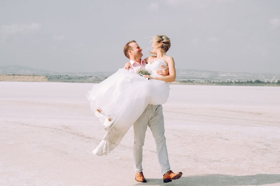 Fotógrafo de bodas Mariya Paramonova (cypruswed). Foto del 25 de junio 2020