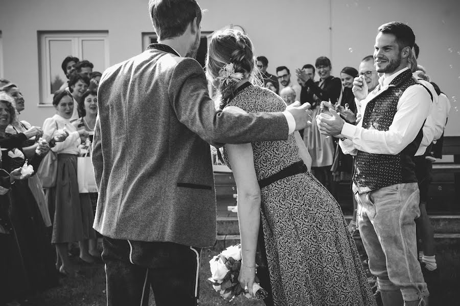 Fotógrafo de casamento Christina Pichler (helletage). Foto de 23 de janeiro 2019