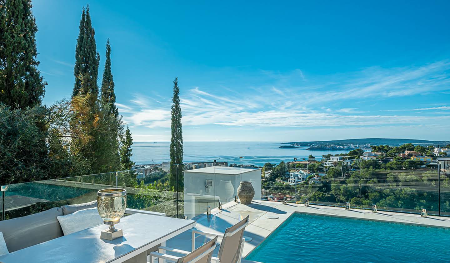 Villa avec piscine en bord de mer Costa d'en Blanes