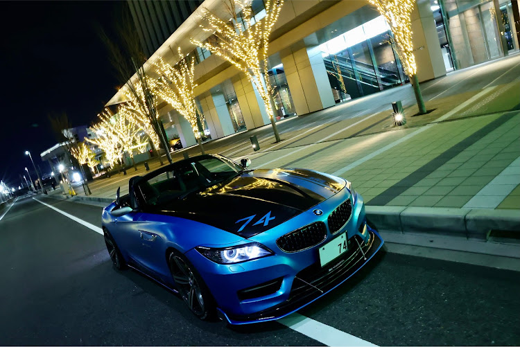 Z4 ロードスターの名古屋夜景・写真好きと繋がりたい・夜撮影・カーラッピングに関するカスタム事例の投稿画像4枚目