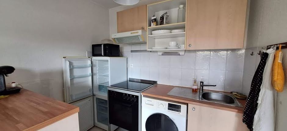 Location meublée appartement 2 pièces 37 m² à Agde (34300), 590 €