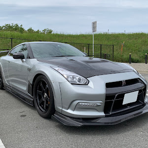 NISSAN GT-R R35