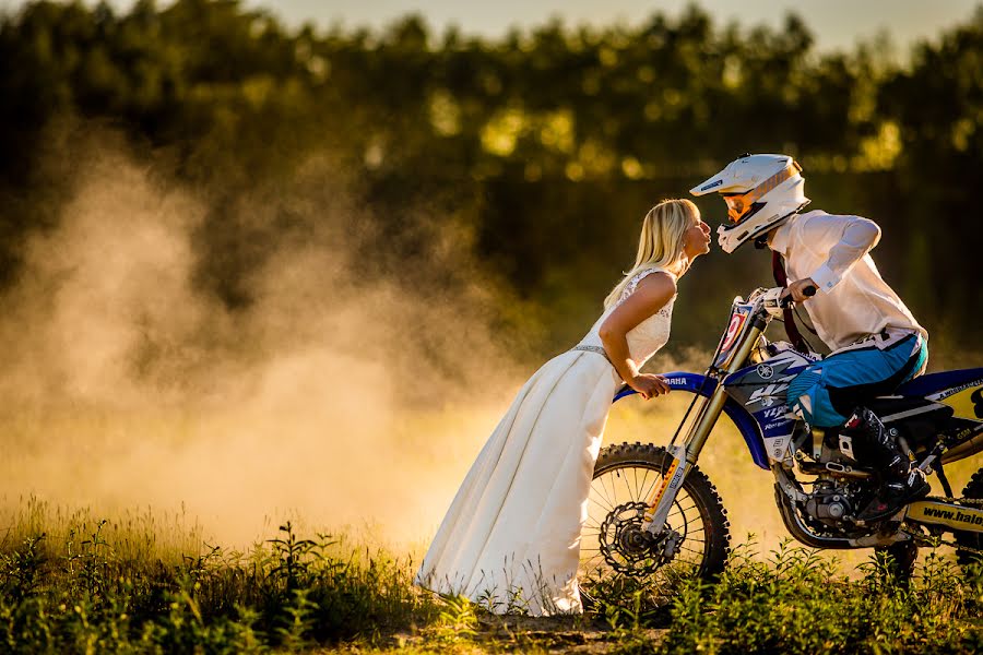 Fotografo di matrimoni Michał Lis (michallis2). Foto del 8 giugno 2016