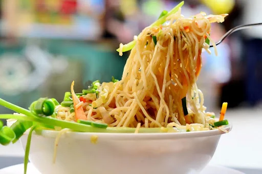 Veg Chowmein (Serve 1)