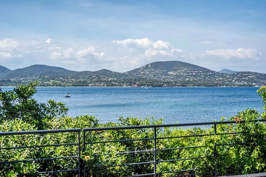 Vente villa 6 pièces 200 m² à Saint-Tropez (83990), 9 000 000 €