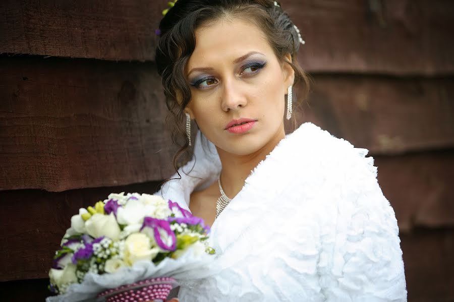 Wedding photographer Gennadiy Danilevich (dendi67). Photo of 11 January 2014