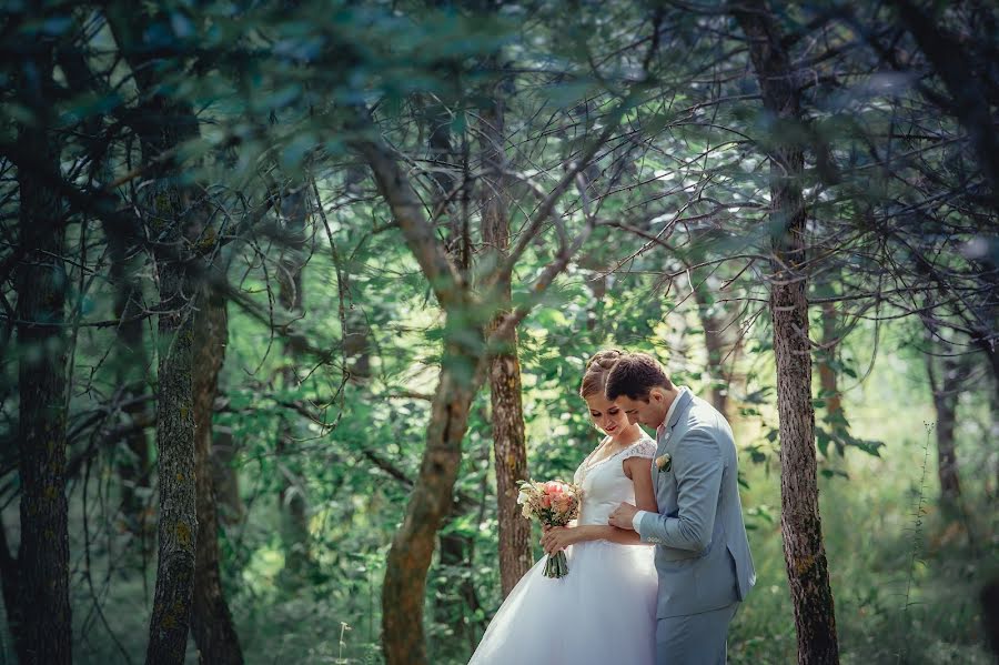 Fotógrafo de casamento Vitaliy Egorkin (eggor). Foto de 21 de outubro 2019