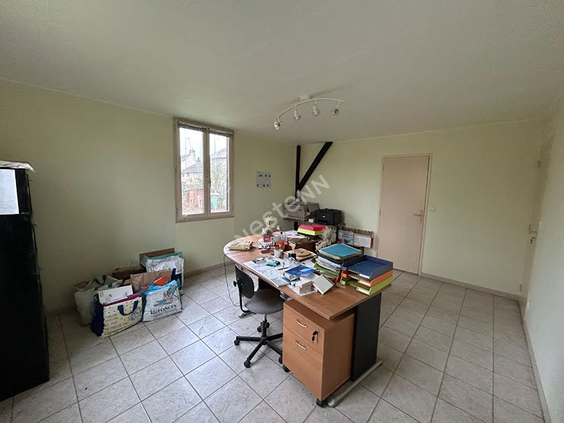 Vente locaux professionnels 4 pièces 429.53 m² à Malicorne-sur-Sarthe (72270), 191 414 €