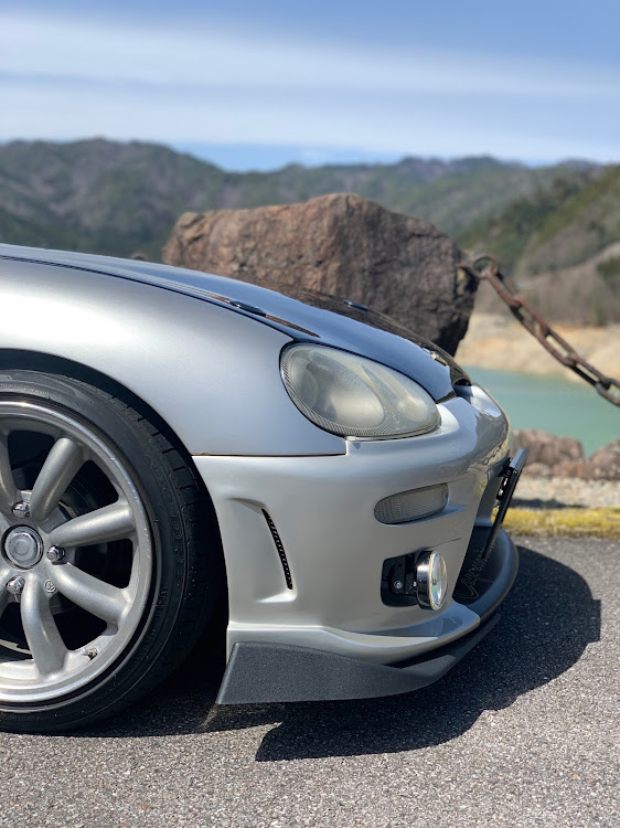 カプチーノの愛車の横顔・「縦構図選手権」に関するカスタム事例の投稿画像1枚目