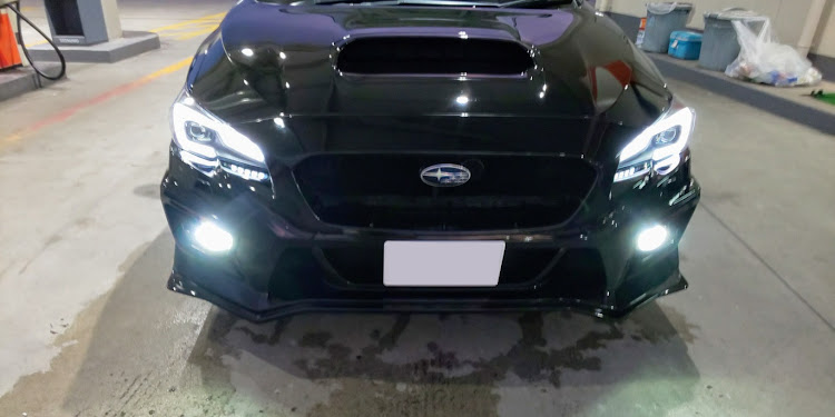 レヴォーグのコーティング施工・軽研磨・鉄粉除去・やはり撮るに関するカスタム事例の投稿画像8枚目