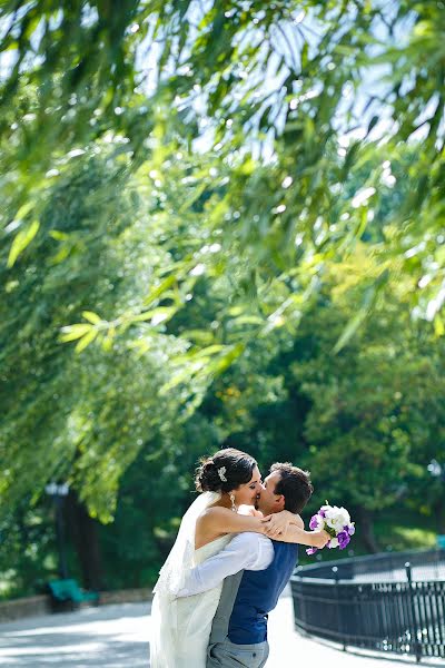 Fotógrafo de casamento Daniel Cretu (daniyyel). Foto de 9 de julho 2015