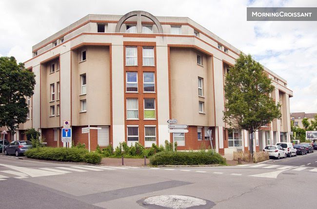 Location meublée appartement 1 pièce 19 m² à Cergy (95000), 990 €