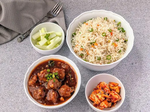 Veg Fried Rice + Veg Manchurian