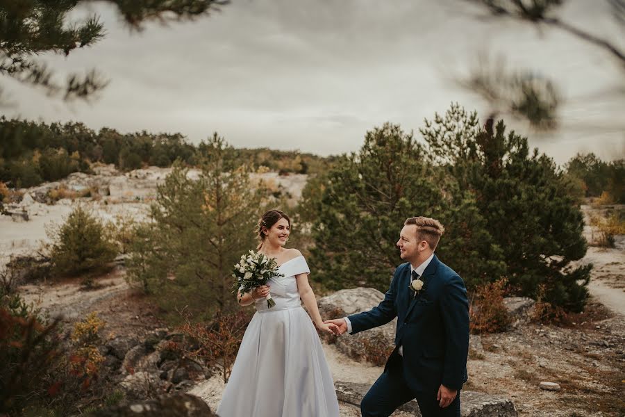 Fotografo di matrimoni Tamás Somornai (somornaitamas). Foto del 13 novembre 2023