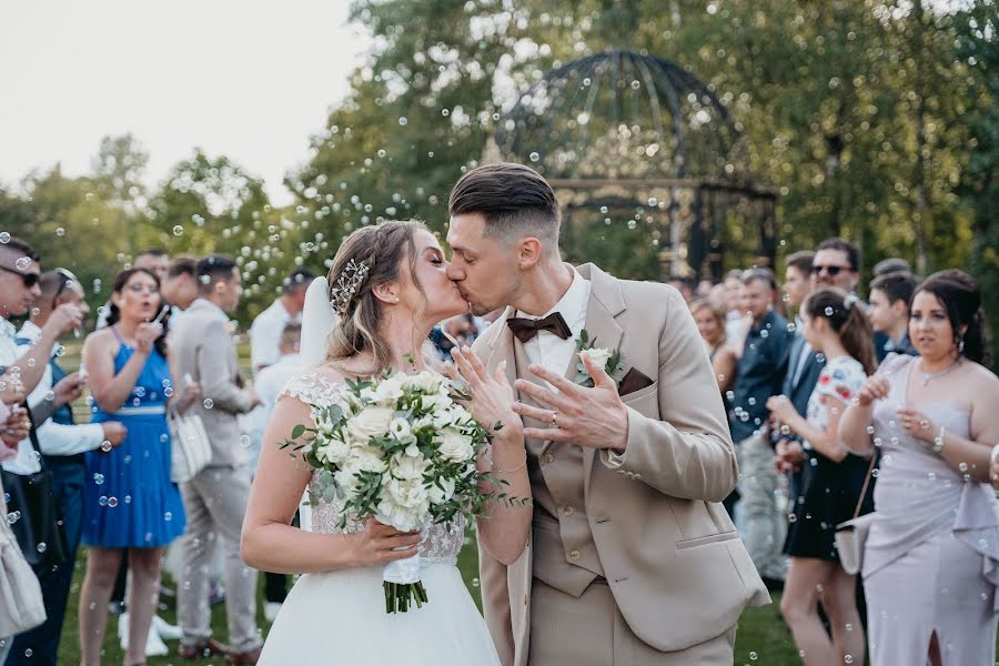 Photographe de mariage Eszter Heltai (eszterheltai). Photo du 28 octobre 2023