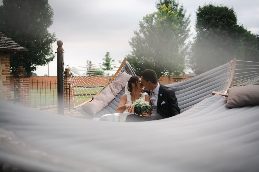 Fotógrafo de casamento LAURA ATZENI (lauraatzeni). Foto de 1 de dezembro 2021