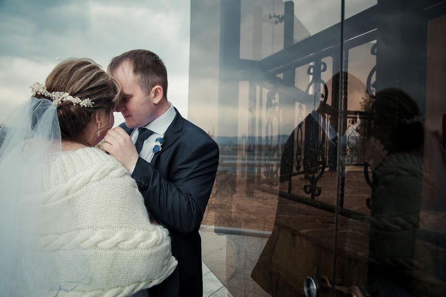 結婚式の写真家Elena Chislova (helenaphoto)。2019 10月26日の写真