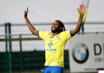 Dieumerci Mbokani brille, Beveren s'accroche aux basques du Beerschot 