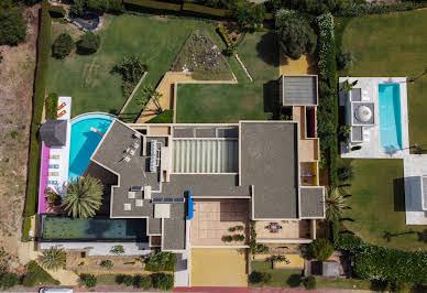 Villa with pool and terrace 9