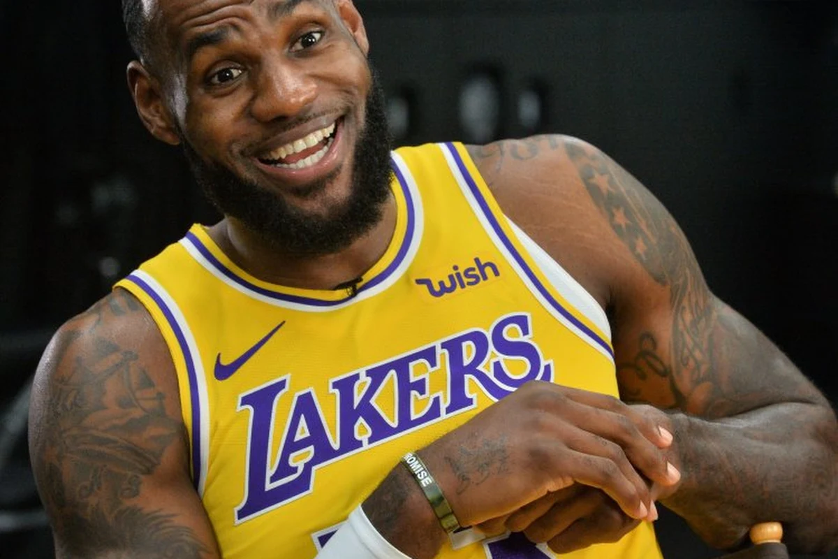 LeBron James brengt Lakers tot op zucht van NBA-titel