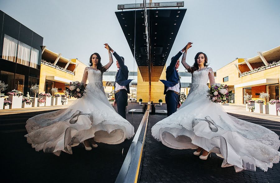 Fotografo di matrimoni Leonid Leshakov (leaero). Foto del 16 maggio 2018