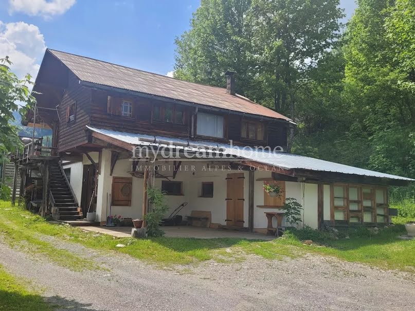 Vente chalet 8 pièces 190 m² à Praz-sur-Arly (74120), 795 000 €