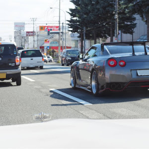 NISSAN GT-R R35