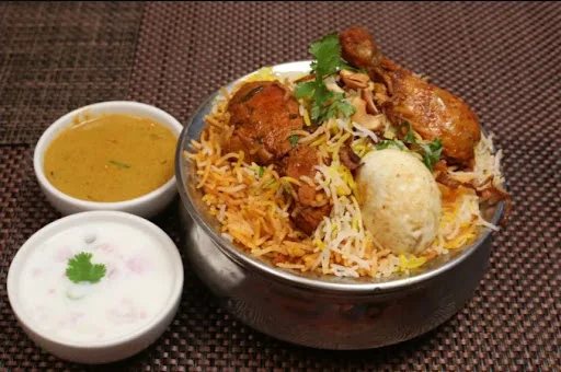 Hyderabadi Chicken Dum Biryani