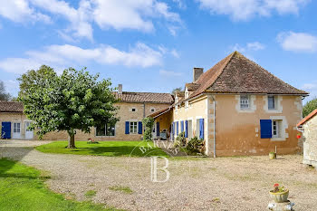 propriété à Chauvigny (86)