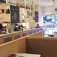 R9 Café 蜜糖吐司、鬆餅專賣店