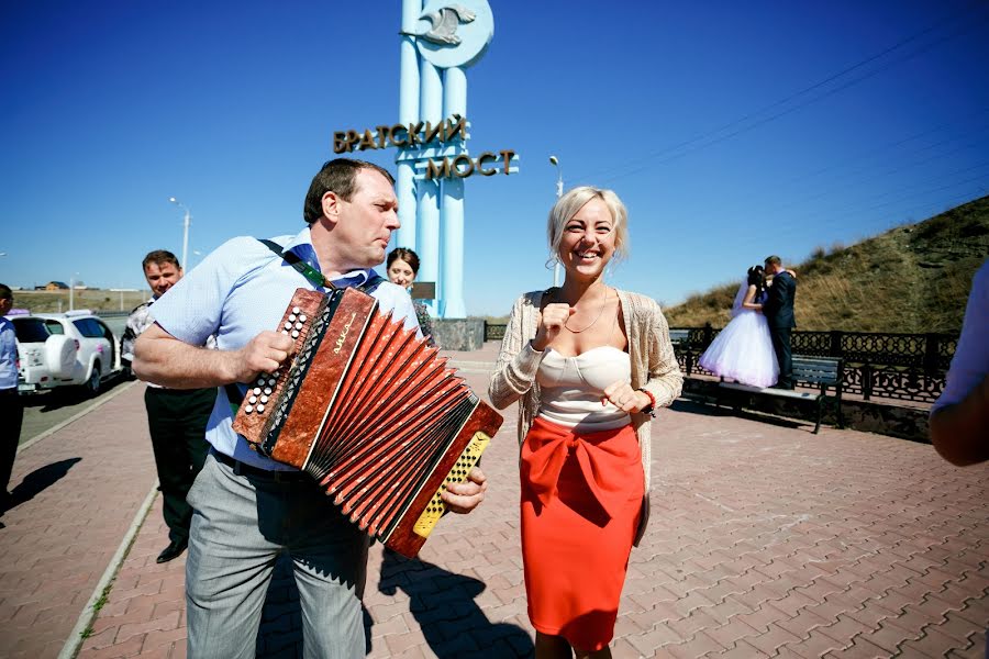 Fotógrafo de casamento Evgeniy Maynagashev (maina). Foto de 18 de junho 2015