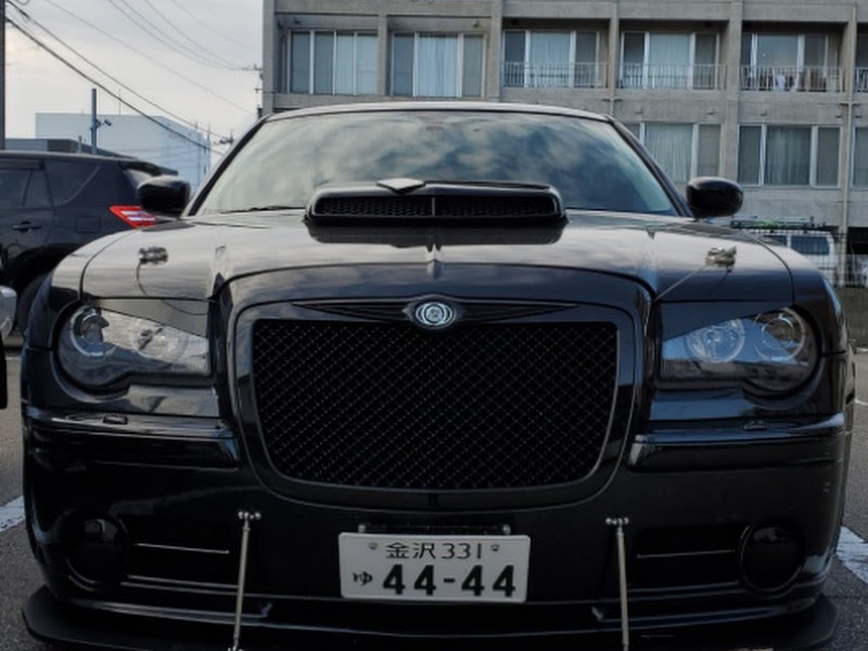 300C セダンのアイライン取付・DIY・クライスラー300cに関する