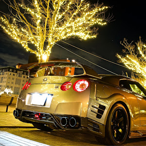 NISSAN GT-R R35