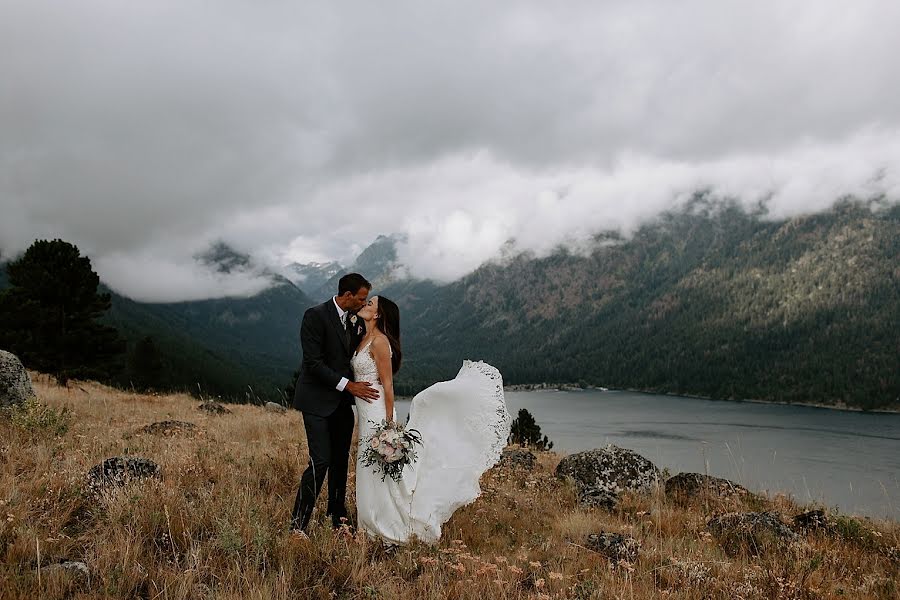 Fotografo di matrimoni Cat Dossett (catdossett). Foto del 10 marzo 2020