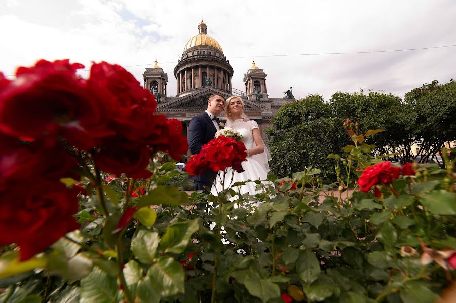 Fotógrafo de bodas Anna Chervonec (luchik84). Foto del 3 de agosto 2015