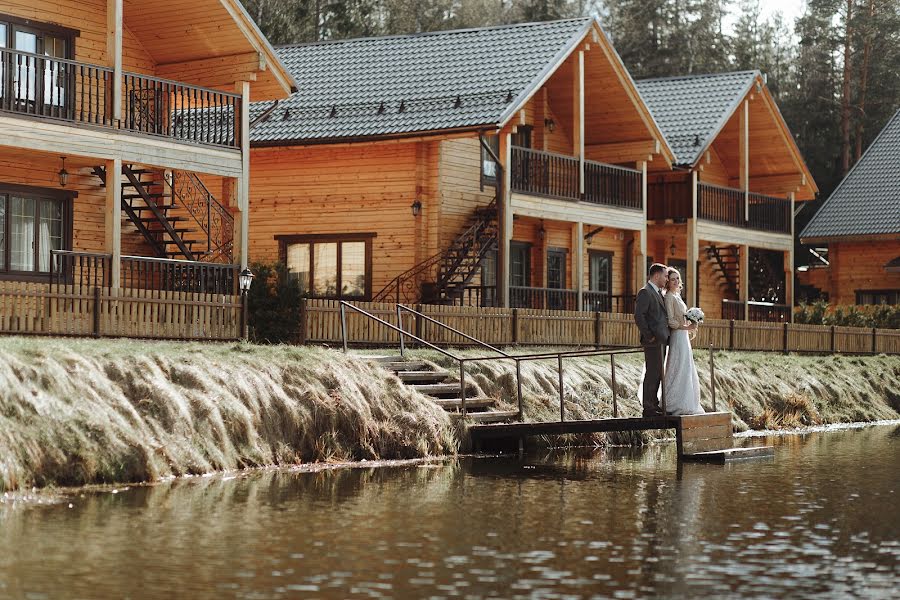 Fotógrafo de casamento Dmitriy Poznyak (des32). Foto de 30 de abril 2018