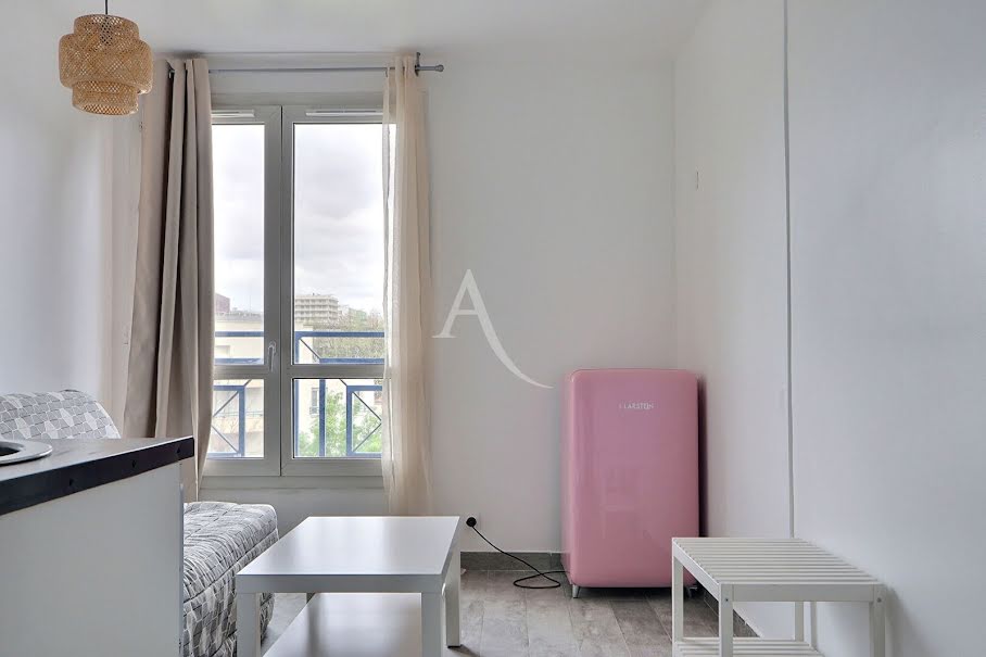 Vente appartement 1 pièce 16.76 m² à Saint-Denis (93200), 152 000 €