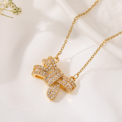Title 6, Womens Fashionable Elegant Bow Pendant Necklac...