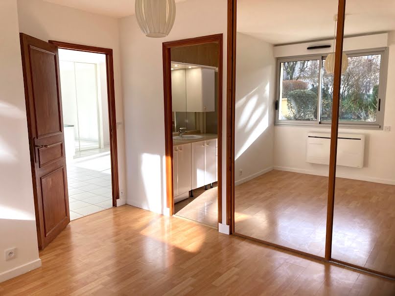 Location  appartement 2 pièces 47.78 m² à Vincennes (94300), 1 385 €