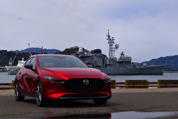 MAZDA3のMazda3・MAZDAに関するカスタム事例の投稿画像1枚目