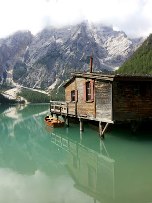 la palafitta sul lago di eleulai