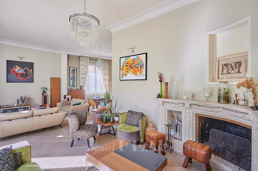 Maison avec piscine et jardin 3