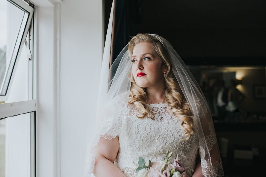 Wedding photographer Kate Gray (kategrayphoto). Photo of 2 July 2019