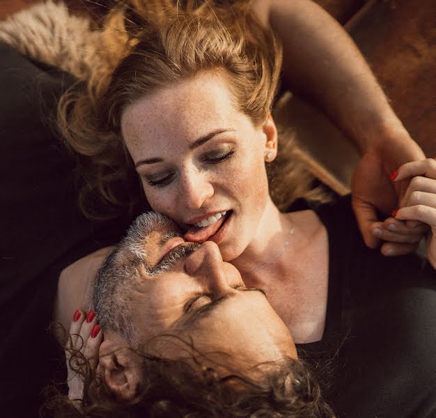 Fotógrafo de casamento Iona Didishvili (iona). Foto de 5 de julho 2019