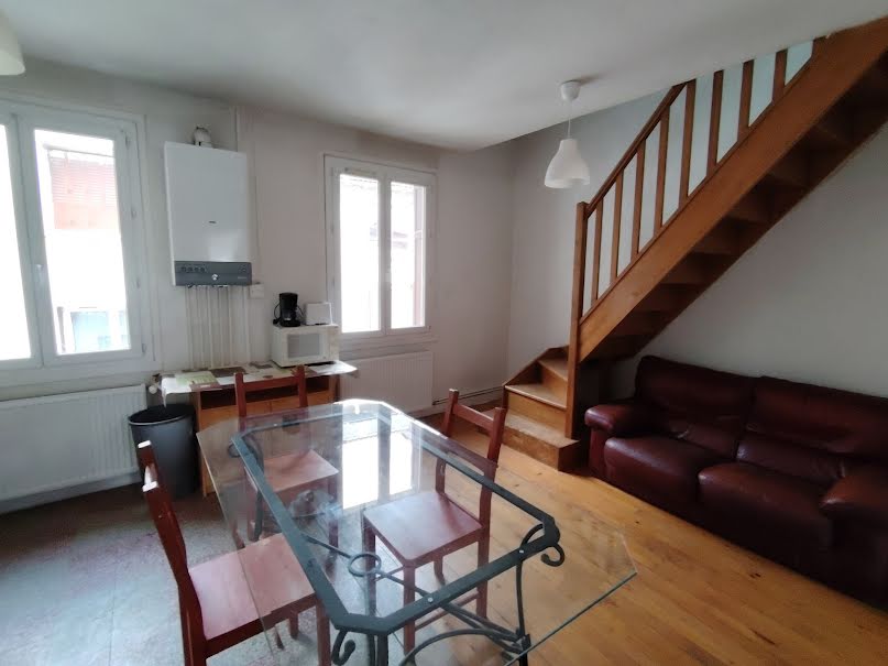 Vente duplex 5 pièces 75 m² à Saint-Etienne (42000), 92 000 €