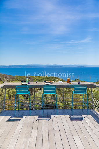 House with pool 3