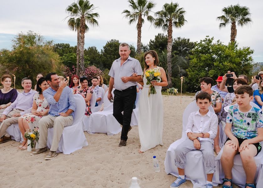 Vestuvių fotografas Daniel Vacaru (photodaniel). Nuotrauka 2019 balandžio 8