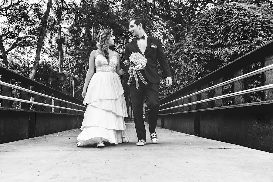 Bryllupsfotograf Leandro González (zurfotografia). Bilde av 5 januar 2022